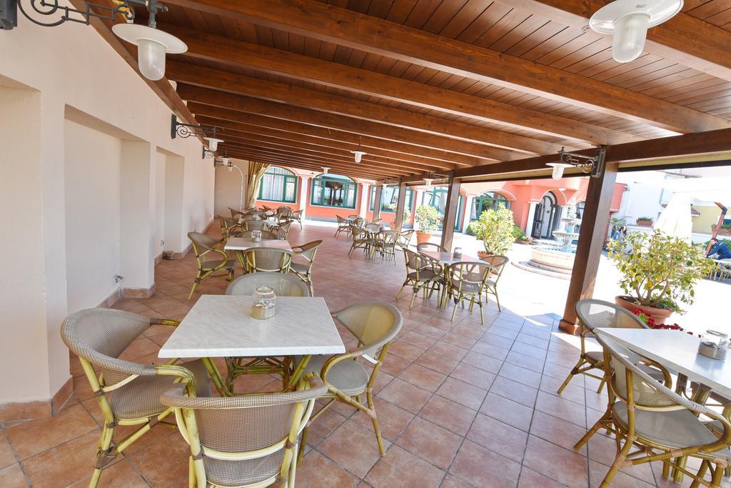 Hotel Costa D'Oro سانتا ماريا دي كاستيلاباتي المظهر الخارجي الصورة