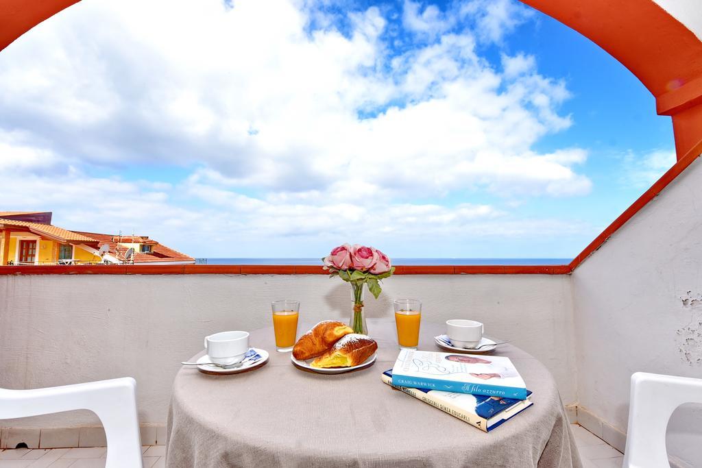 Hotel Costa D'Oro سانتا ماريا دي كاستيلاباتي المظهر الخارجي الصورة